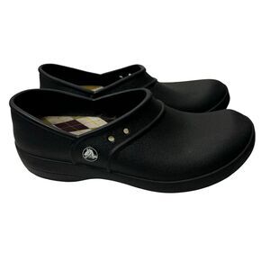 Crocs Women’s Size 8 Slip Resistant Black Clogs Nurse Shoes Bistro Work Comfort